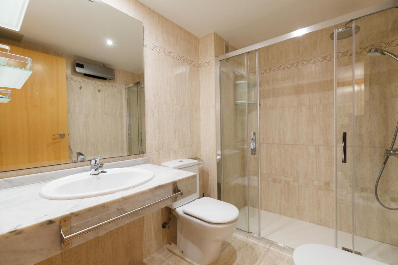 Apartamento Uhc Arinsal Family Complex Salou Exterior foto