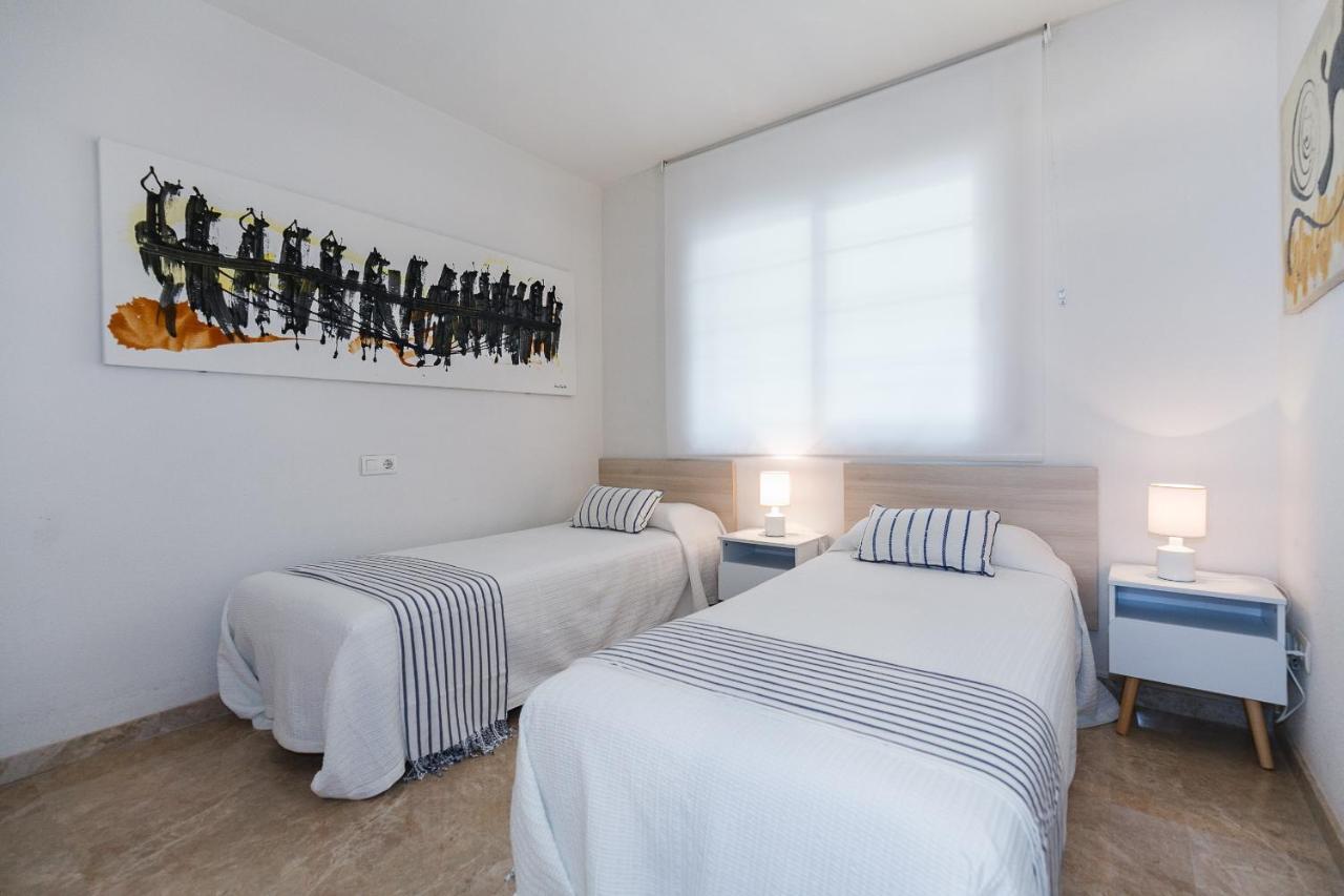 Apartamento Uhc Arinsal Family Complex Salou Exterior foto